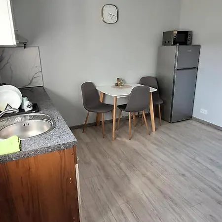Nadmar Aprtment Nr 6 Lejlighed *